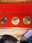 2000 P SACAGAWEA ONE DOLLAR US LIBERTY GOLD COLOR COIN — photo 4