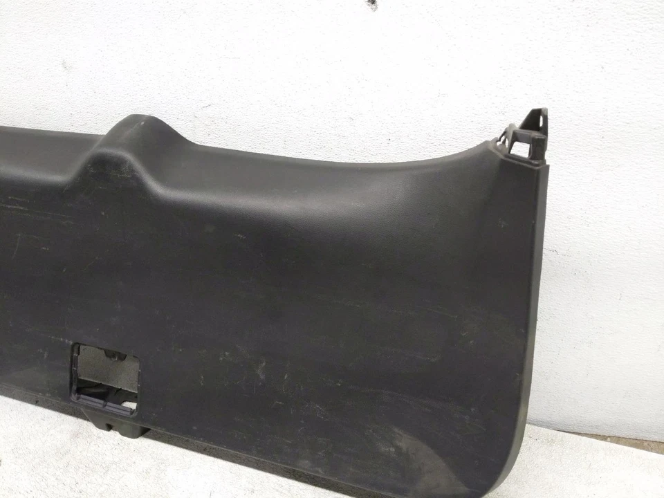 Tapicería interior de puerta levadiza trasera Honda Pilot 2016-2021 - El artículo tiene arañazos y rasguños Foto 4 de 4