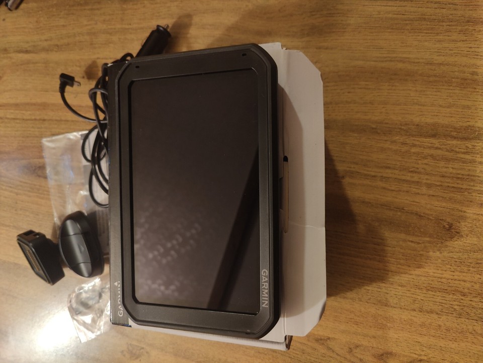 Garmin Fleet 770 Europe Bluetooth truck Sat Nav 7inch UK+EU GPS