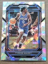 2022-23 Panini Prizm Silver Cracked Ice #21 Tyrese Maxey Philadelphia 76ers