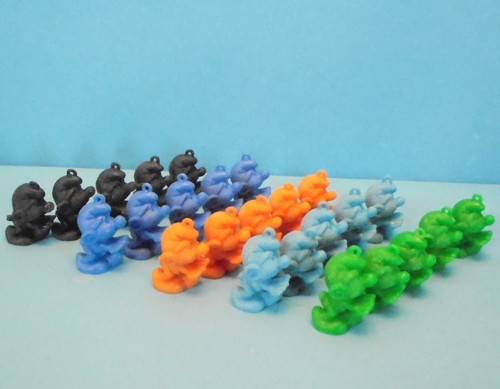 25 einfarbige MINI SCHLÜMPFE zusammen Schleich schwarz blau orange hellblau grün