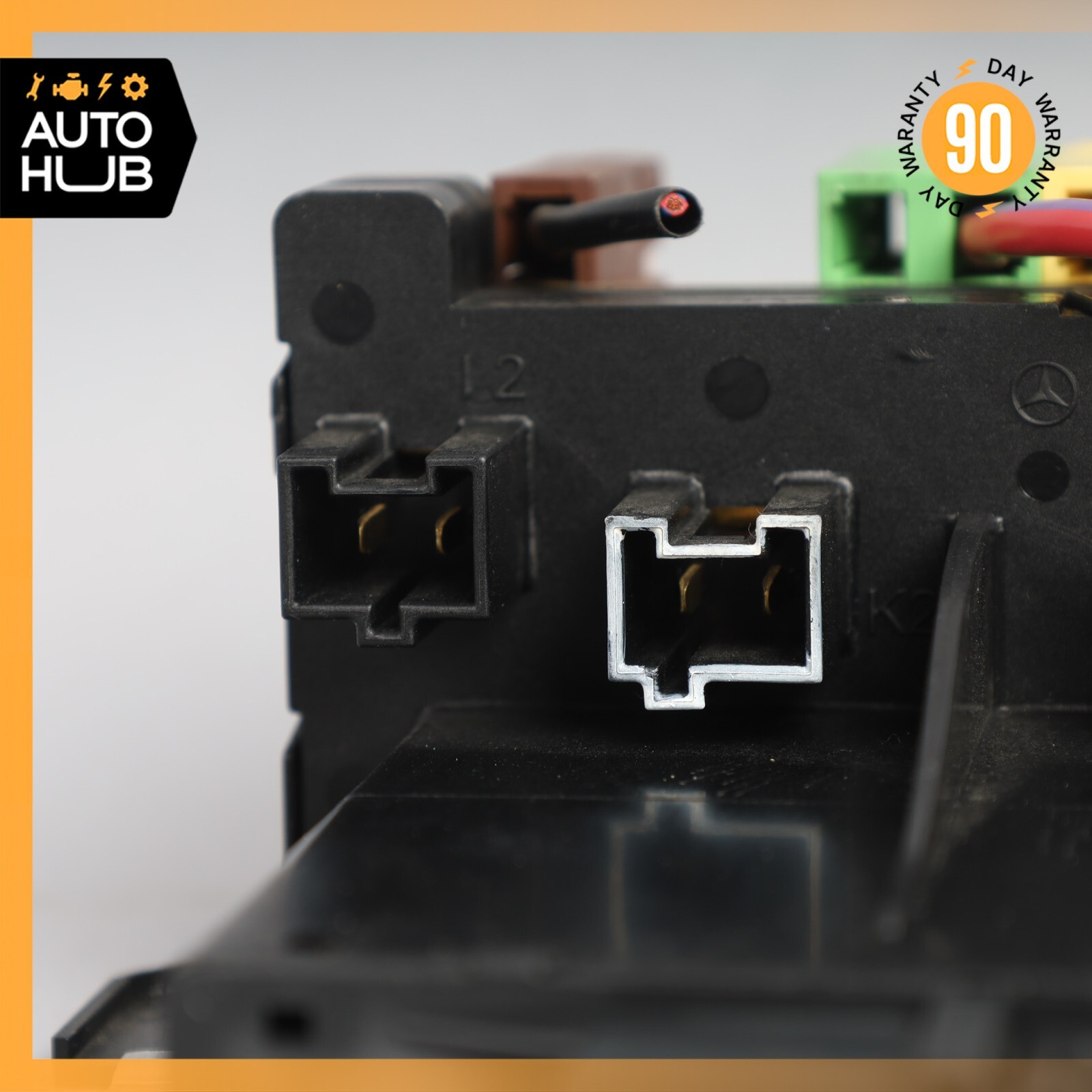 03-12 Mercedes R230 SL500 SL55 AMG SL550 Rear SAM Fuse Box Relay Module OEM