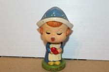 NICE VINTAGE 1960's KISSING GIRL BOBBLEHEAD NODDER 