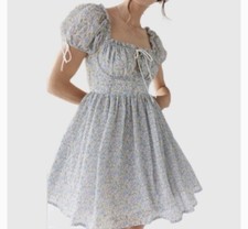 new urban outfitters , love triangle  kiss the sky dreamy days floral mini dress