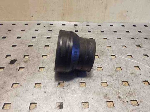 VW TRANSPORTER V T5 Minibus / passenger Ladeluftkühlerschlauch 26123208