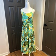 London Times Sz 10 Floral Island Style, Flowy, Ruffle Tiers braided straps 