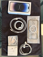 Apple iPhone 14 Pro BOX Accessories