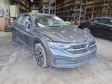 Used Alternator fits: 2022 Volkswagen Jetta Valeo manufacturer Grade A