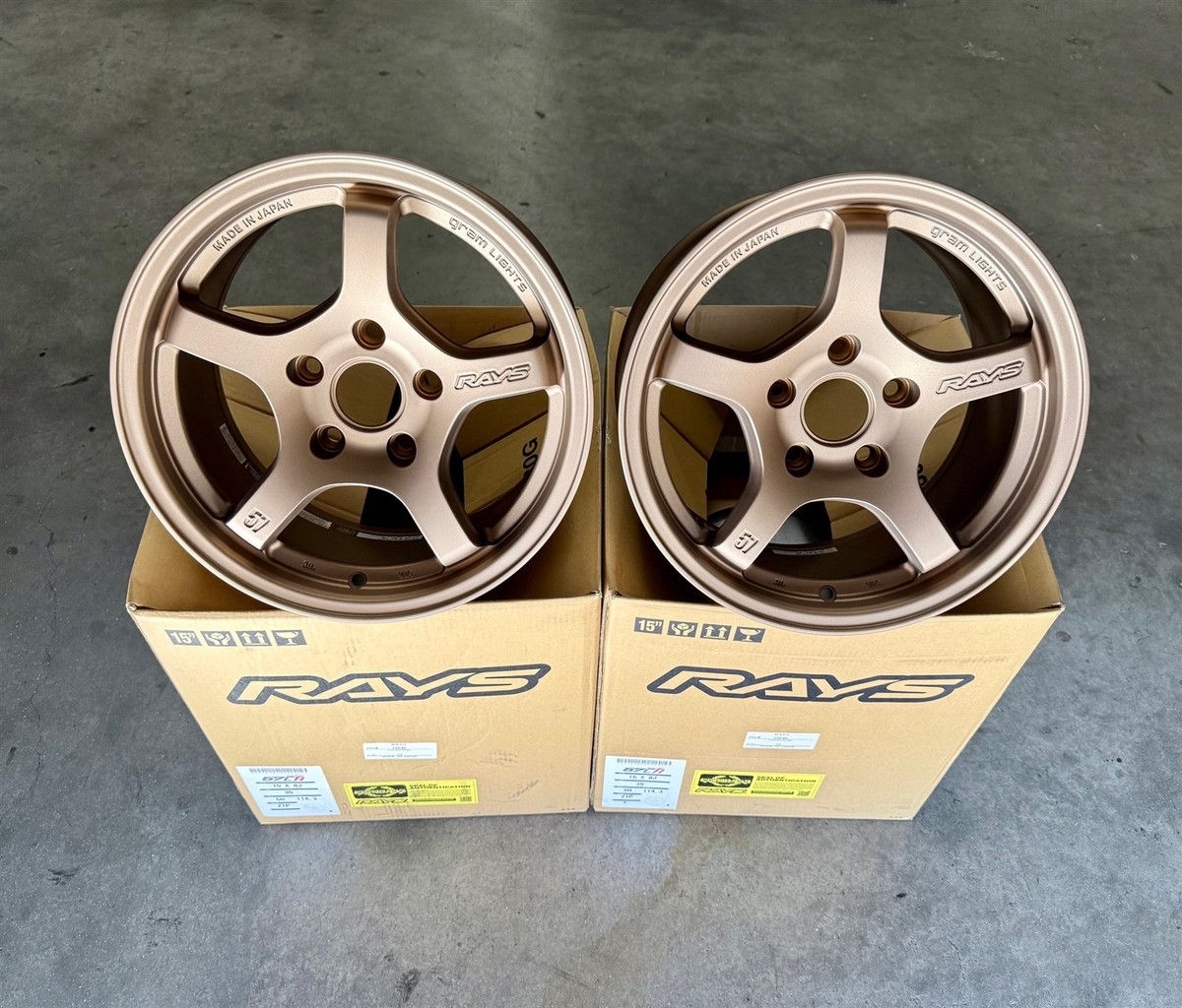 RAYS GRAMLIGHTS 57CR 15x8 5x114 35 JDM CIVIC INTEGRA TYPE R MX5