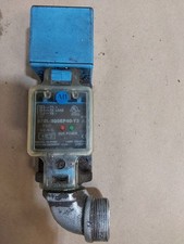 Allen-Bradley series A 872L-D20EP40-T3