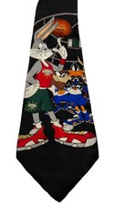 Vintage LOONEY TUNES Tie BUGS BUNNY TAZ DAFFY DUCK Basketball 1996 100 Silk