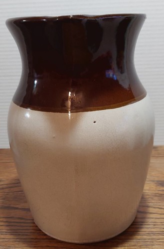 Single Handle, 2-tone brown, 10" pottery jug (unmarked) - Picture 2 of 13
