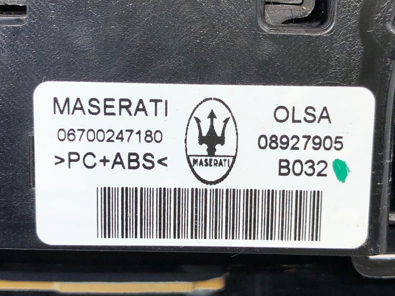 2014-2017 MASERATI QUATTROPORTE FRONT OVERHEAD DOME LIGHT LAMP OEM.
