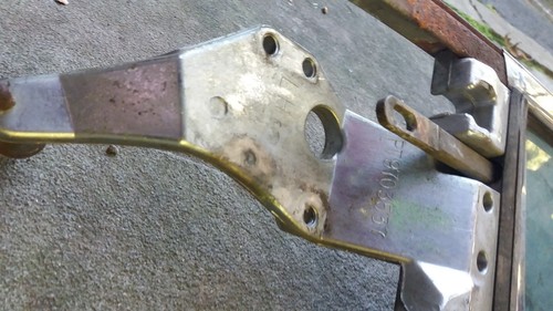 Original 1962 Cadillac deVille Complete Vent Window Frame Driver Side (LH) - Foto 6 di 6