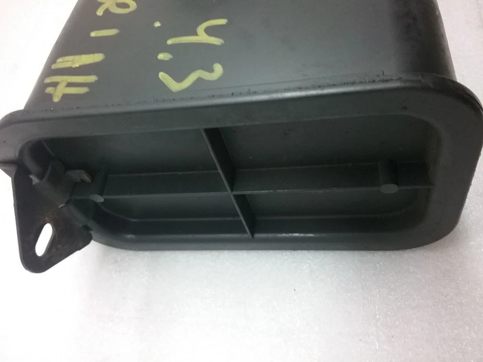 Fuel Vapor Charcoal Canister 4.3L 2000 GMC SAFARI VAN S-164P Foto 3 de 4