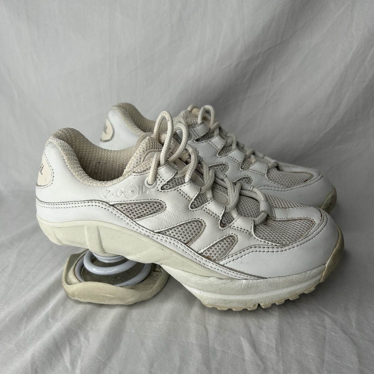 Z-Coil Shoes Womens 5 Freedom Classic Coil Spring Sneakers White