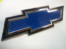 Nos Oem Chevy 1964 - 1978 Tilt Coe Cab Bowtie Nameplate Emblem Badge Logo