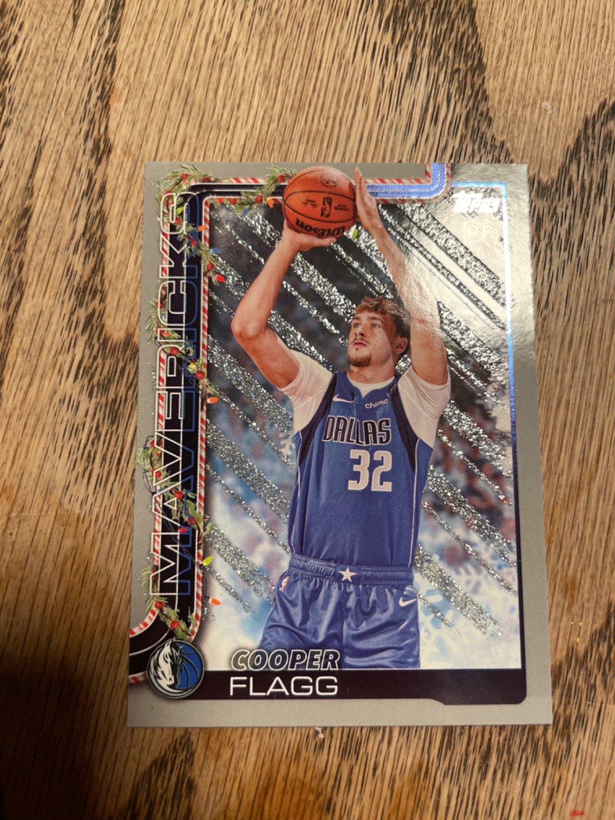 2025-26 Topps Holiday - Cooper Flagg #H161 Holiday Silver Glitter (RC)
