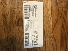 Allen Bradley 1606-XLE120E Power Supply 100-120/200-240V AC 5A 24-28V DC 120W