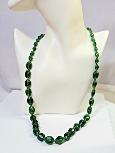 Graduated Slit Graduated Green Cut Glass Beads Beaded Knotted Necklace 27in- S350 | eBay