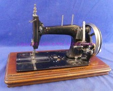 Seidel & Naumann Tisch- Nähmaschine alt antik - Samlg. Knoblauch 1618