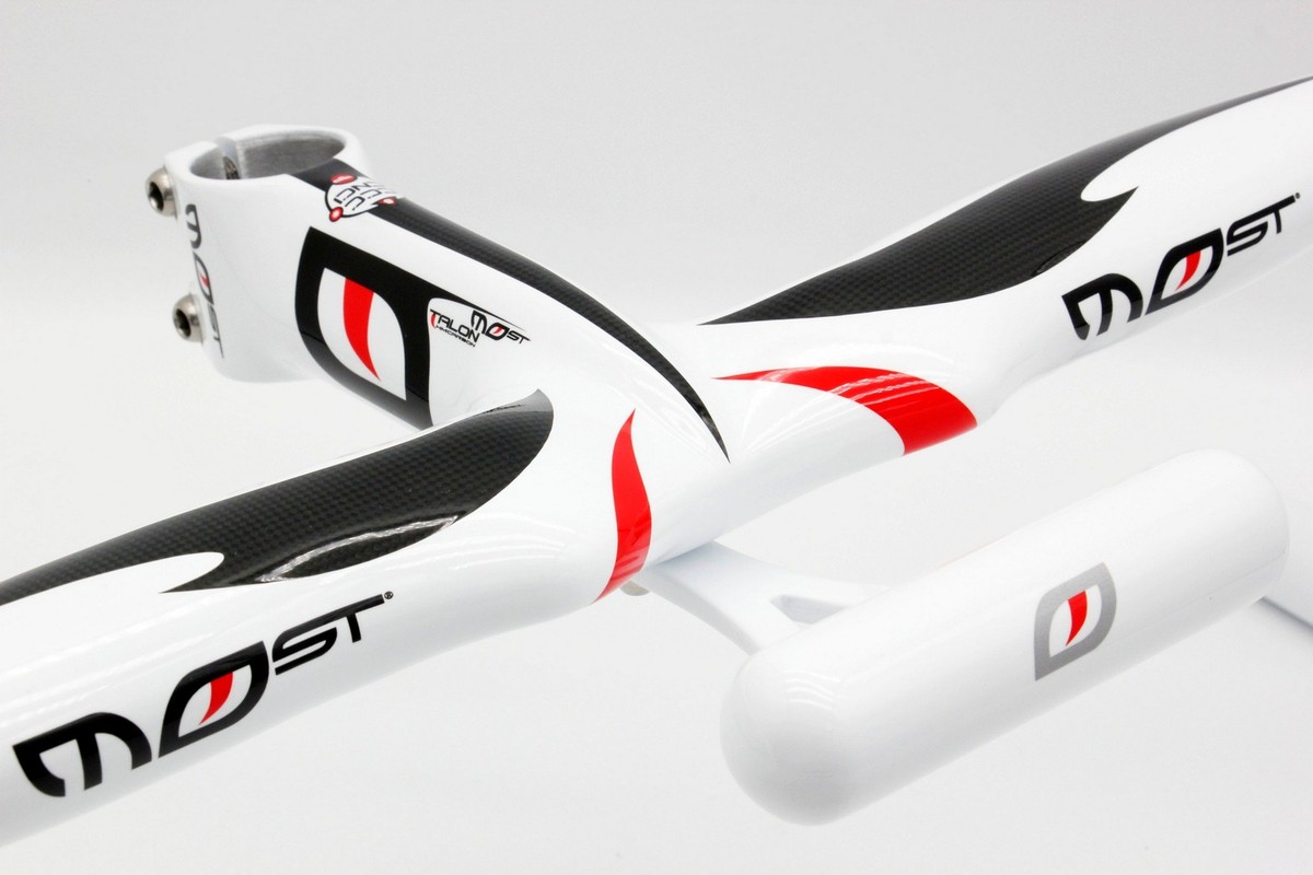 GUIDON BARRES INTÉGRÉES Aero Pinarello Most Talon Fibre De Carbone GUIDON BARRES INTÉGRÉES Aero Pinarello Most Talon Fibre De Carbone