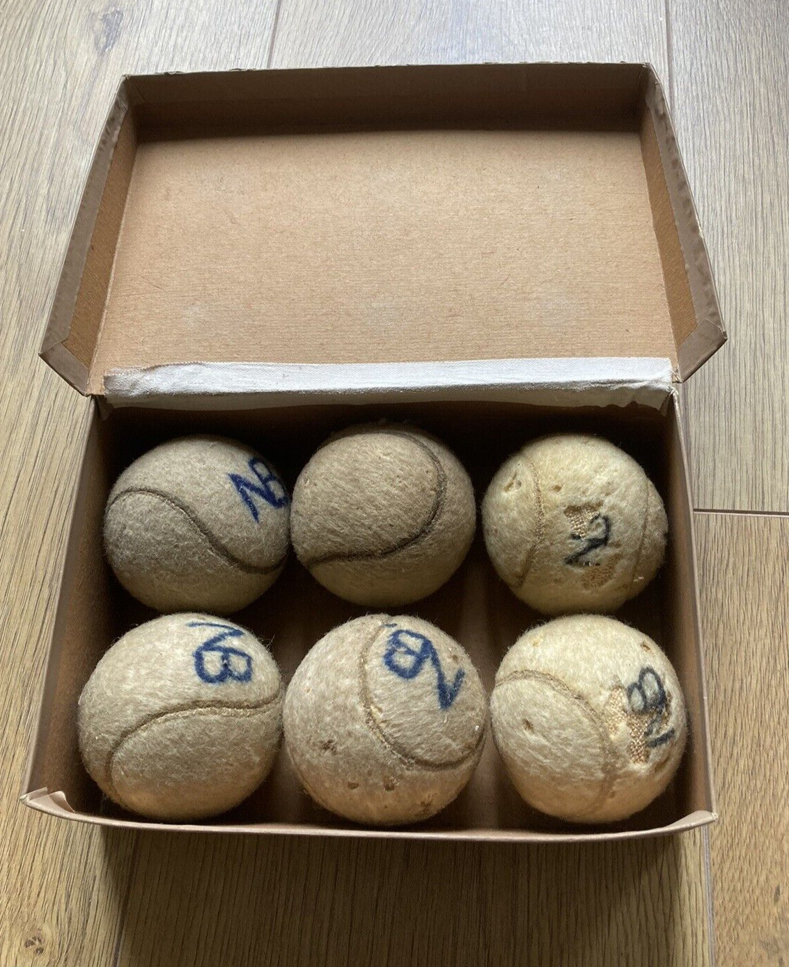 1950 Slazenger Vintage Tennis Ball Box, with 6 Balls, made in England! 9