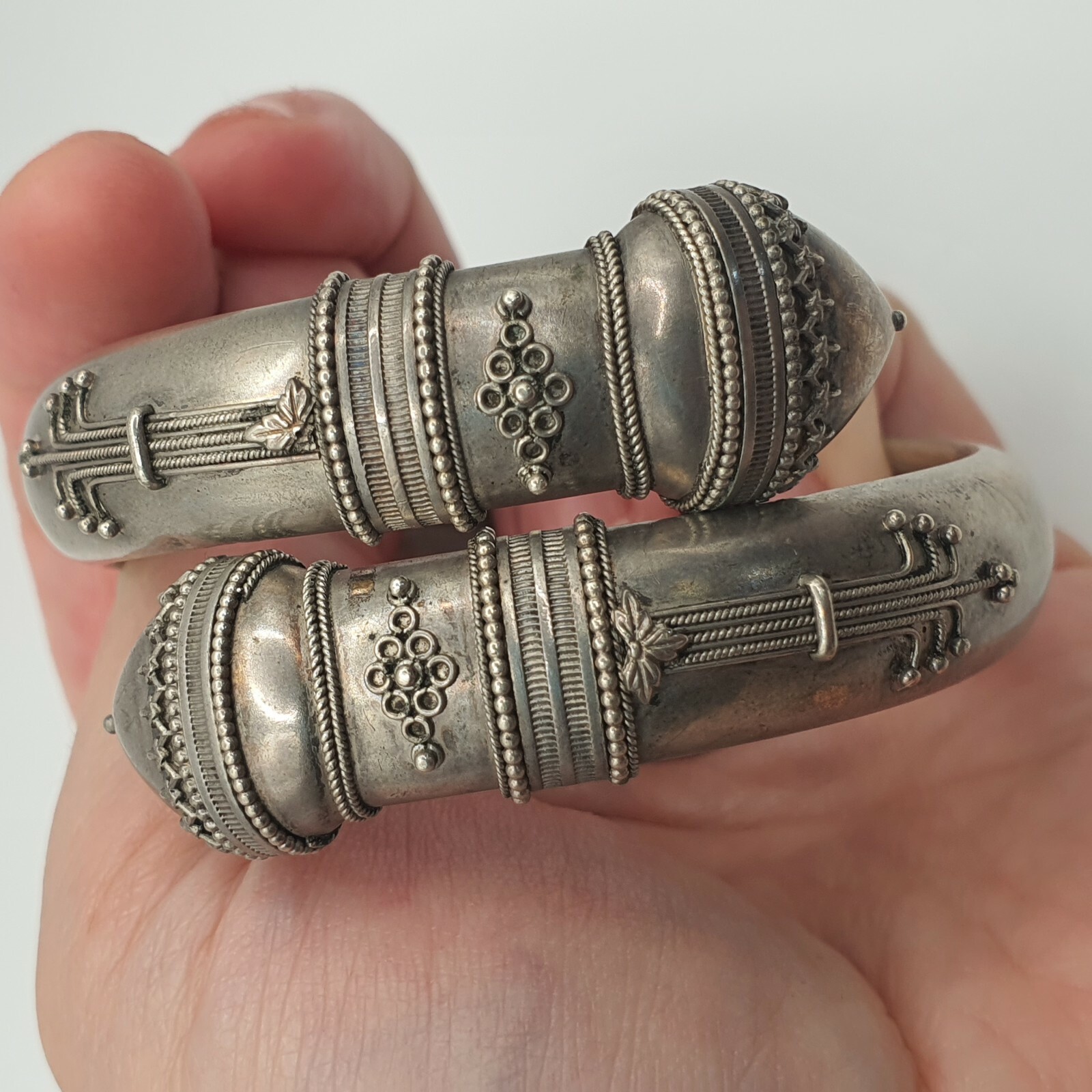 Photo 4 of Antique Victorian Silver Bypass Bangle, B24