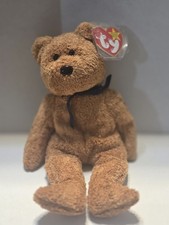 Ty Beanie Babies Fuzz the Bear