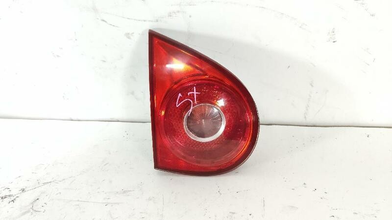 piloto trasero izquierdo VOLKSWAGEN GOLF 2005 V 2003-2008 1K6945093E