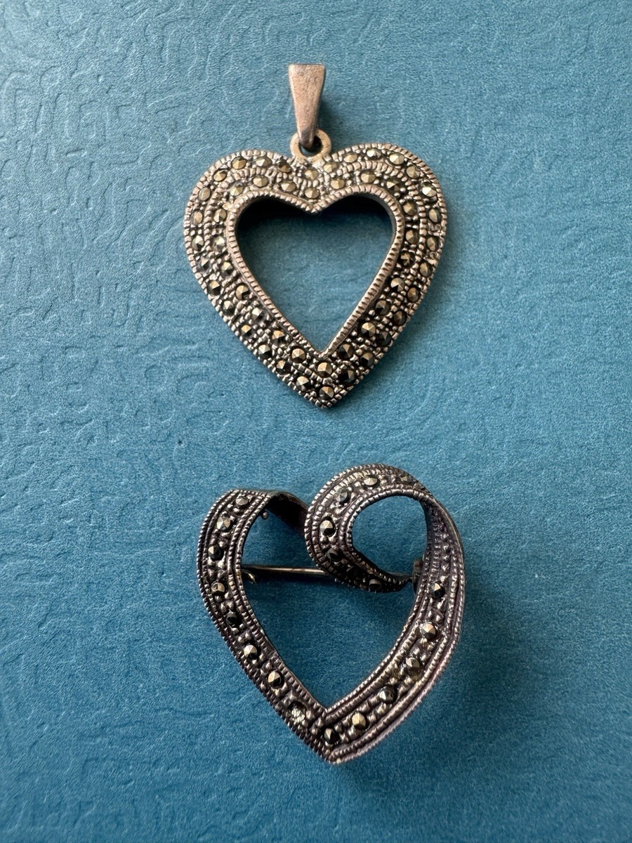 Vintage Art Deco .925 Sterling Silver Heart Shaped Marcasite