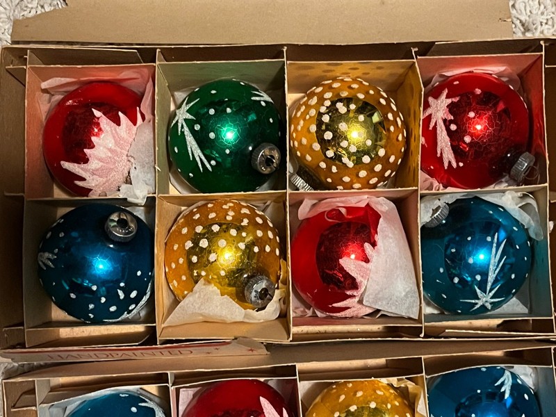 16 Vintage West Germany Glass Christmas Ball Ornaments Hand Made Glitter Box