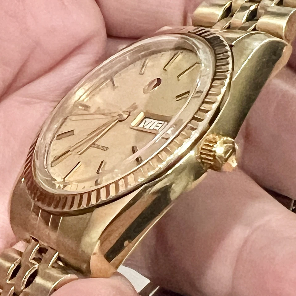 Vintage Rado Voyager President Automatic Gold Day Date Men’s 39mm Swiss Watch - Image 3 of 4