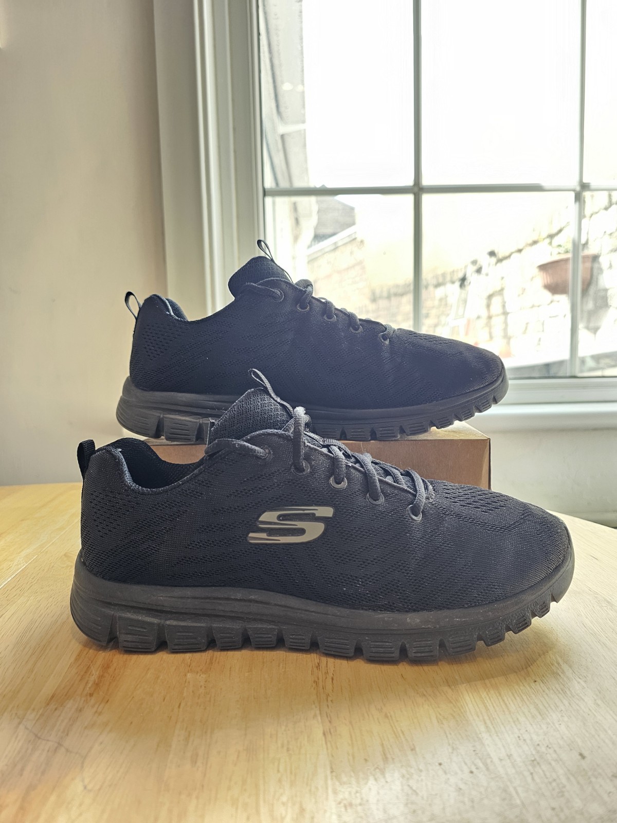 Skechers Women's Graceful Get Connected Trainers UK 8 US 11 Eur 41 Black
