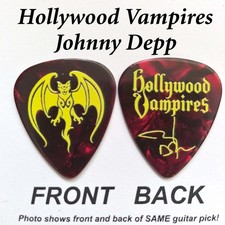 Hollywood Vampires Johnny Depp novelty signature Guitar Pick (Q-H18)