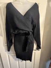 LOVE TREE WOMENS BLACK RIBBED SWEATER DRESS SIZE MEDIUM