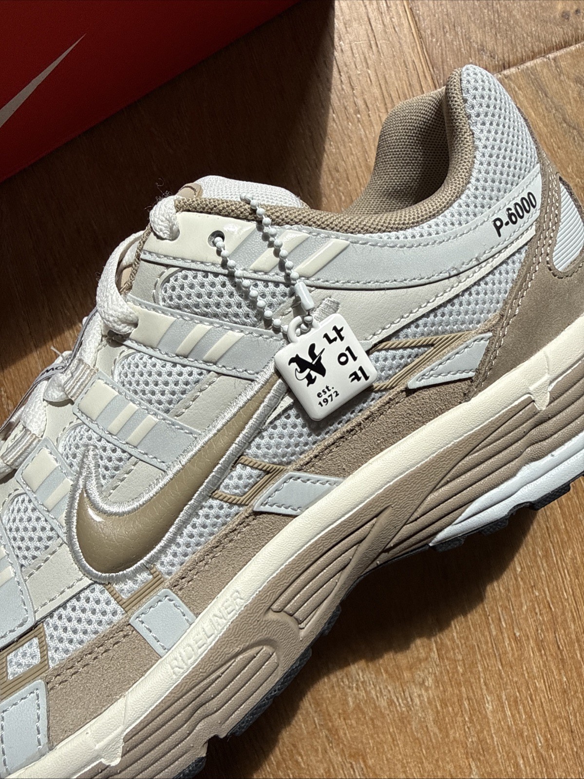 Nike P-6000 “hangul Day” Size 12 Men’s Brand New, Khaki Light Bone, Rare! DS