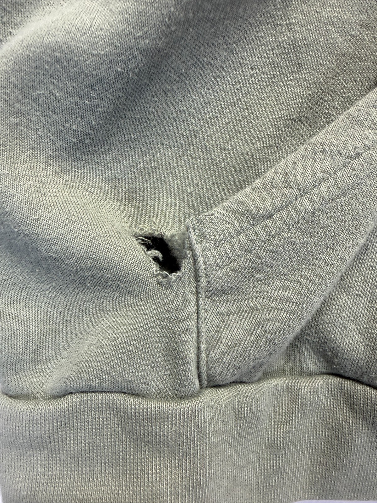 Adidas Essentials Hoodie Mens Small Olive Green Embroidered Logo Gym Training thumbnail 5