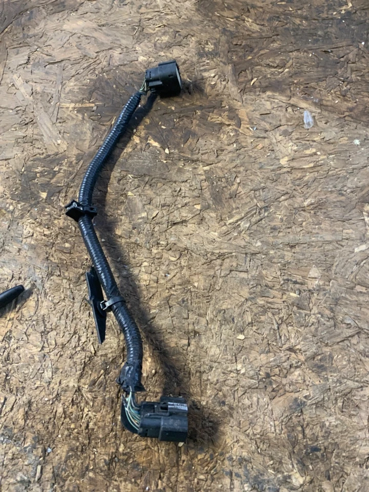 Cable conector luz antiniebla Lincoln MKZ 2013-2016 PARA REPUESTOS O REPARACIÓN Foto 3 de 3