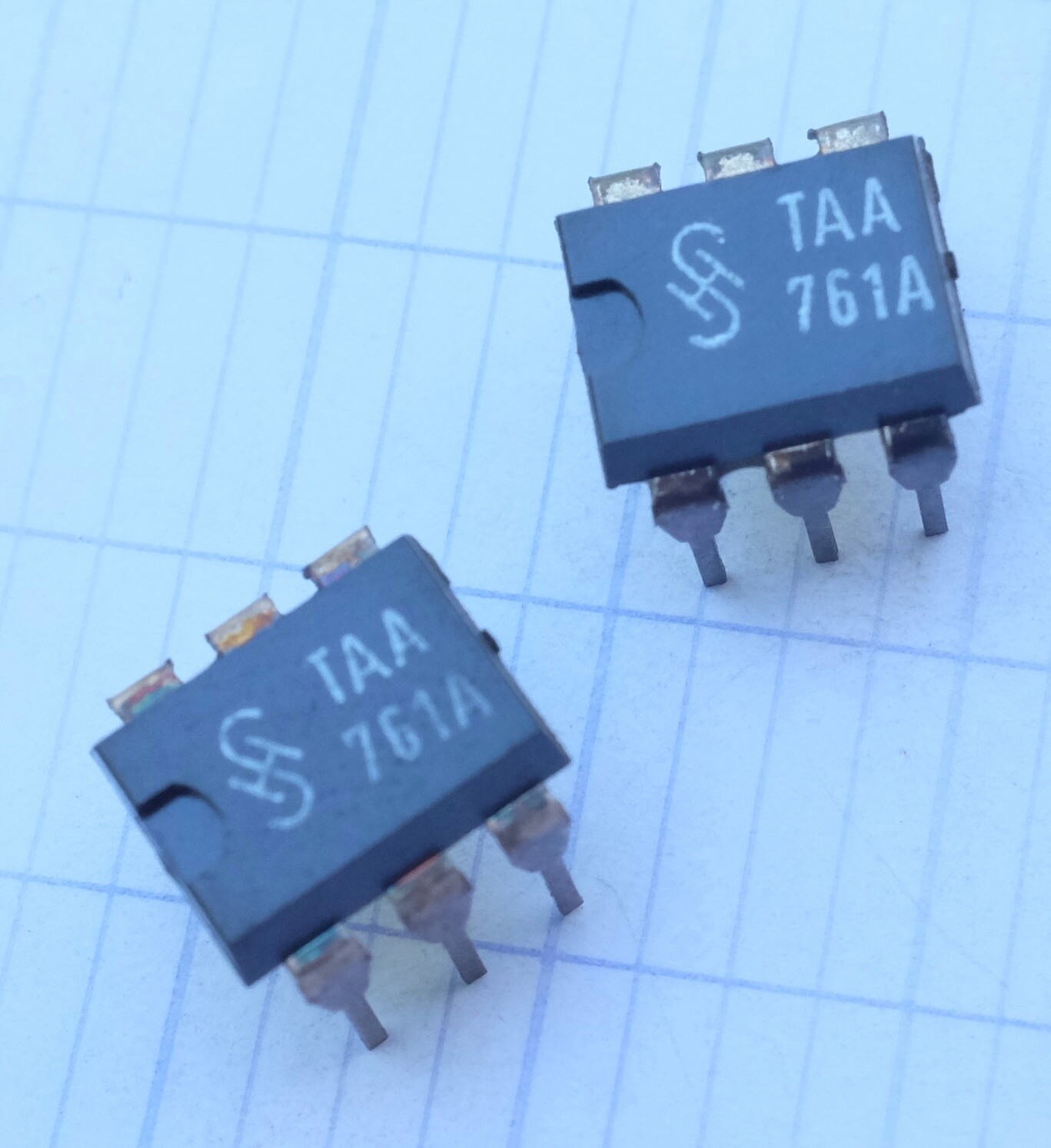 2x Siemens TAA761A Amplificateur opérationnel. Pattes légèrement oxydés Lot de 2