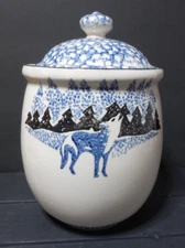 TIENSHAN FOLK CRAFT WOLF Large Canister with Lid 7 5/8" (CR010)