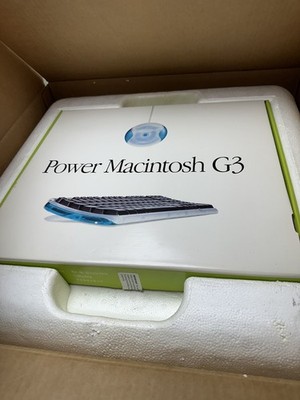 Apple Power Macintosh G3 Vintage Desktop Computer Blue & White W