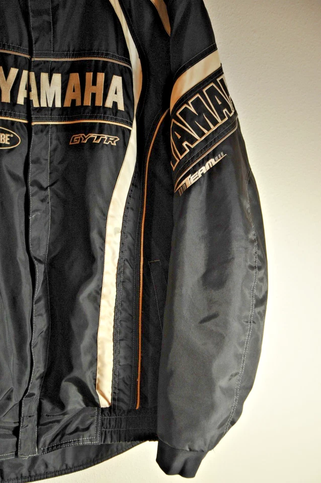 Yamaha Insulated Jacket GYTR Black LT Large Snowmobile Racing Team Competition - Image 4 of 4