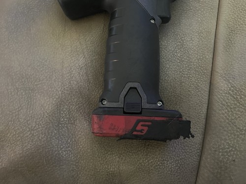 Snap On CTRS761 Reciprocating Saw With Battery Used - Picture 6 of 6