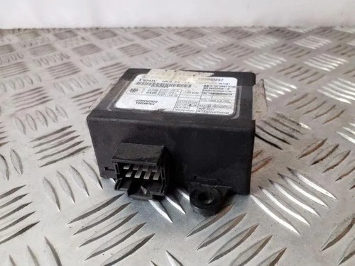 VW LT 28-46 II Flatbed  2DC, 2DF, 2 Steuergerät für Wegfahrsperre 25136436