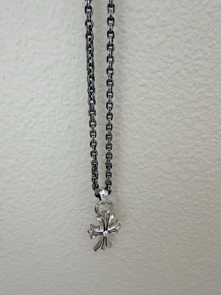 Collar Colgante Cruz Grande Corazones Cromo Plata Esterlina con Bolsa Original Foto 4 de 4