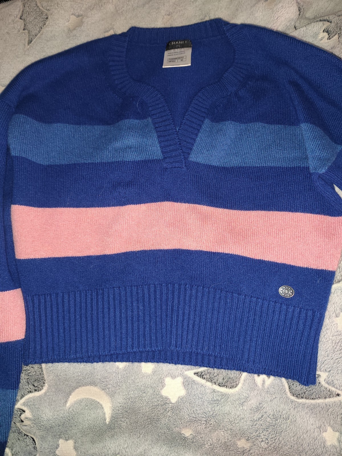 Chanel Cashmere CoCo Mark Button Cropped Knit Blue 40 thumbnail 3