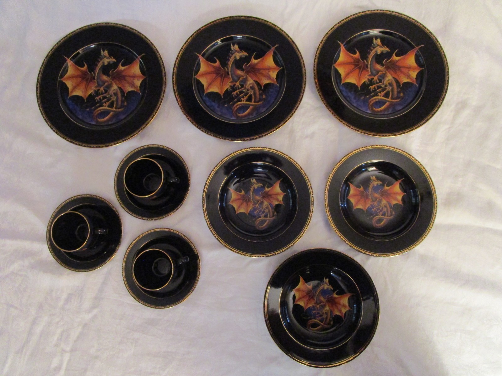 Dragon Dynasty Franklin Mint Fine China Porcelain Ceramic