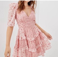 American Eagle Pink Floral V-Neck Ruffle Mini Dress. Size Small