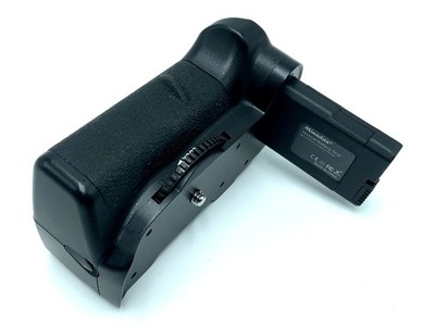 Minadax MX-D5100 Batteriegriff für Nikon D5100 Batteriepack